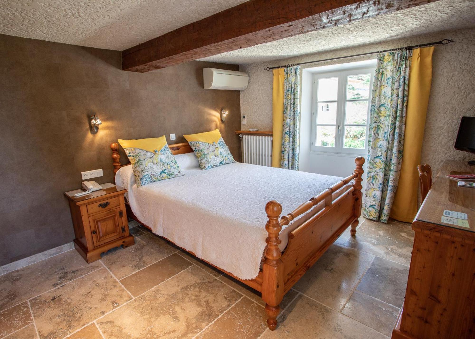 L' Escapade Hotel & Restaurant Le Pradet Eksteriør billede