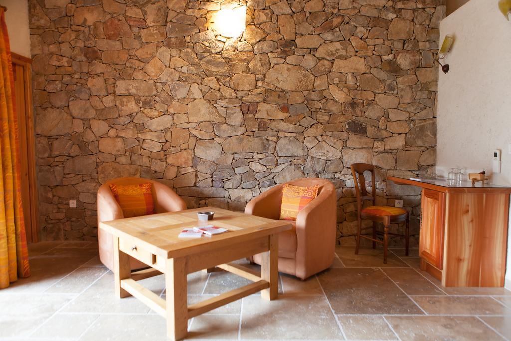 L' Escapade Hotel & Restaurant Le Pradet Eksteriør billede