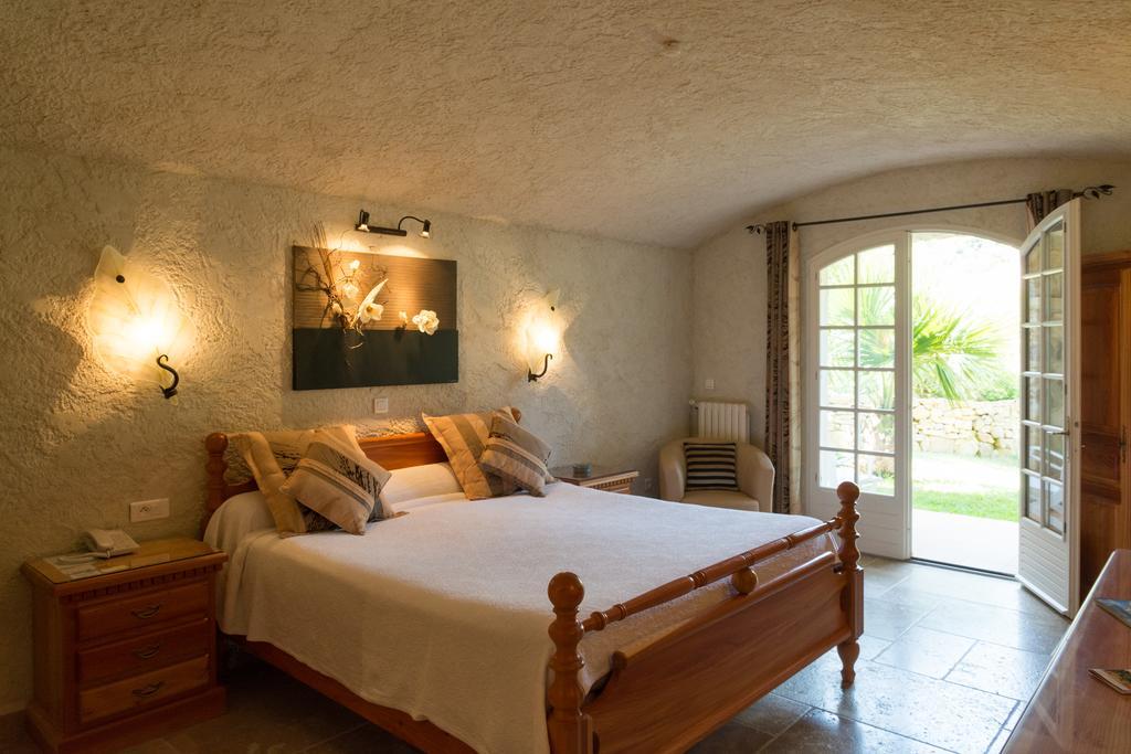 L' Escapade Hotel & Restaurant Le Pradet Eksteriør billede